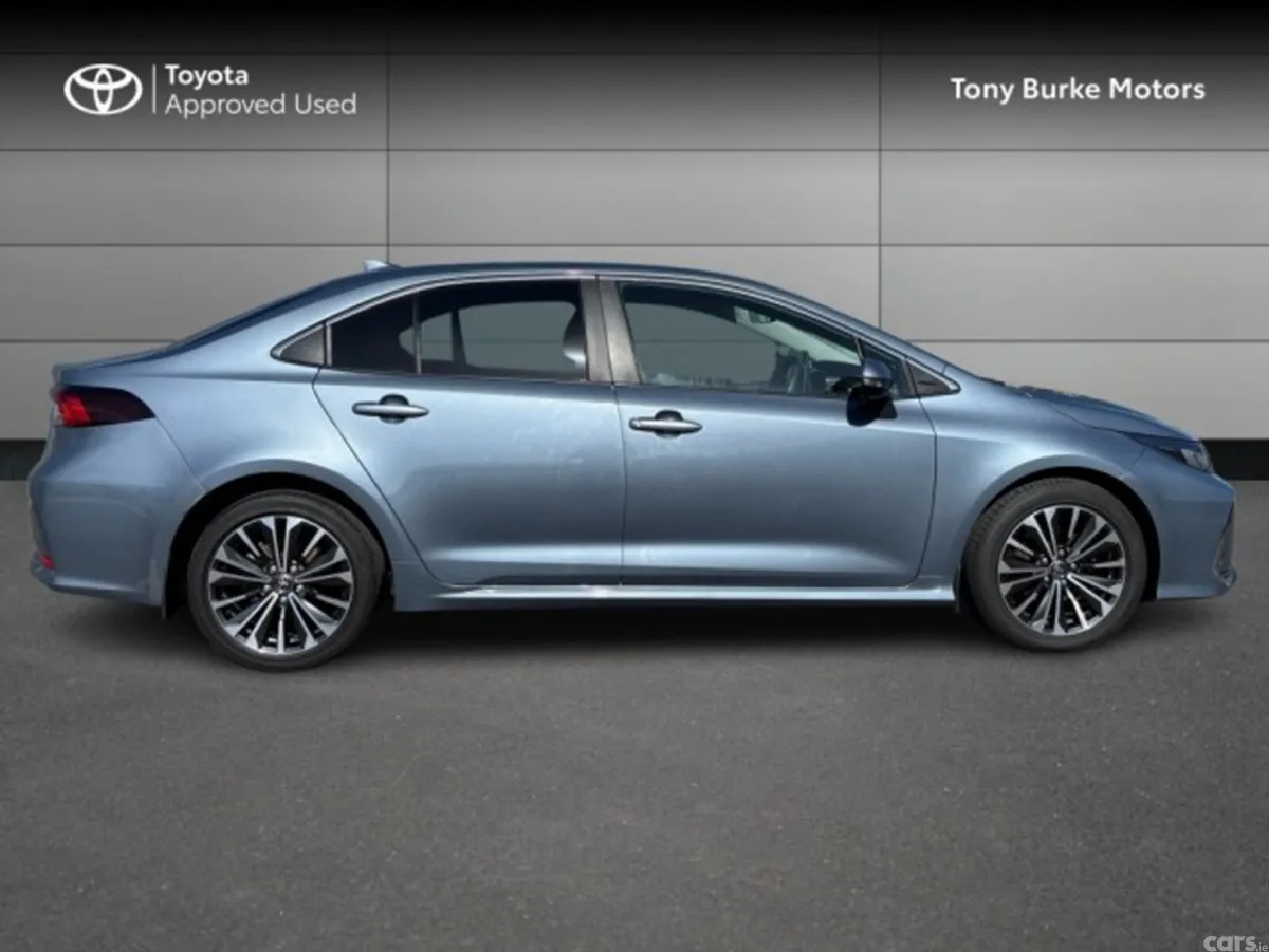Toyota Corolla Saloon, Petrol Hybrid, 2024, Grey