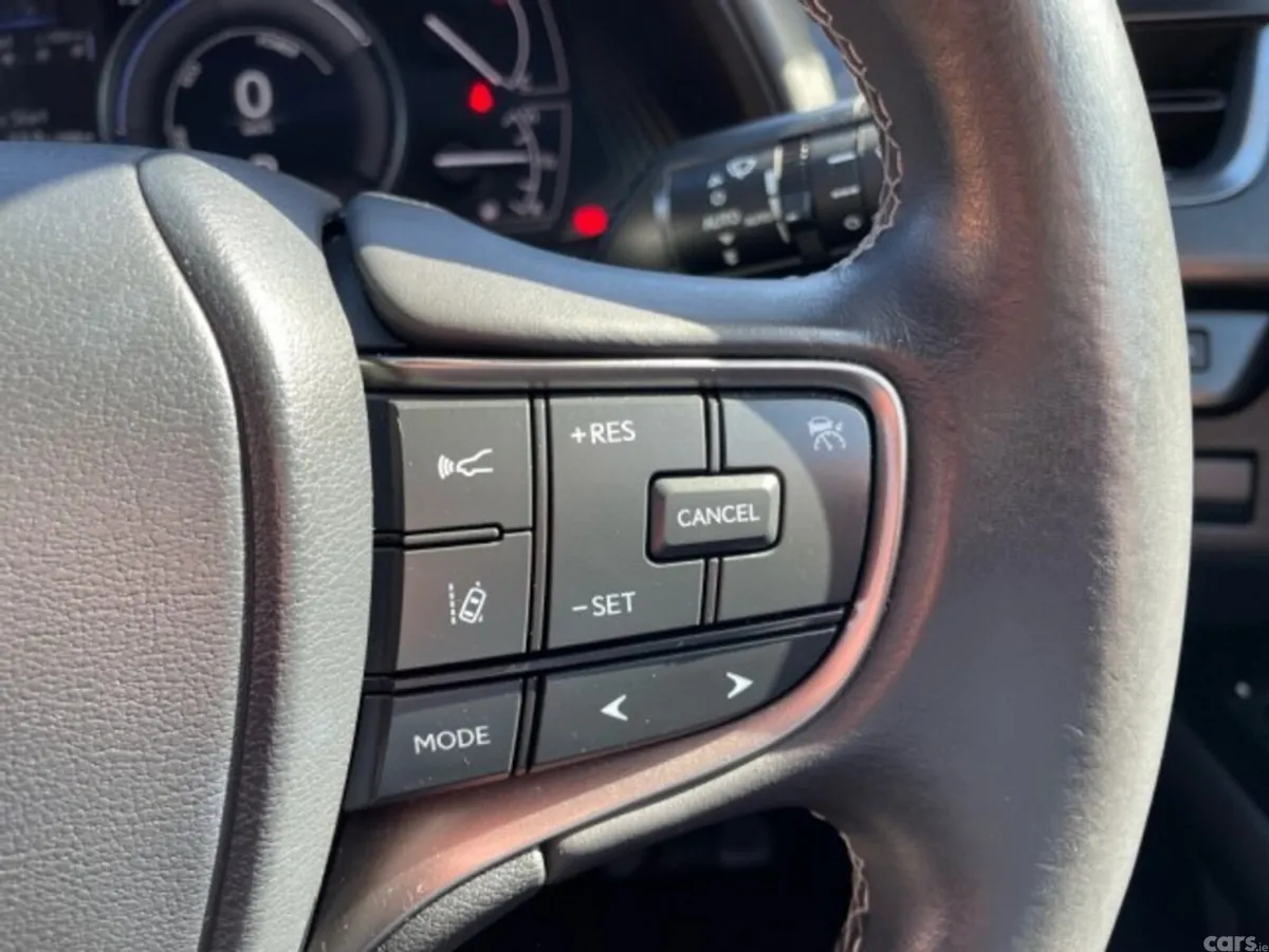 Lexus UX SUV, Petrol Hybrid, 2022, Grey