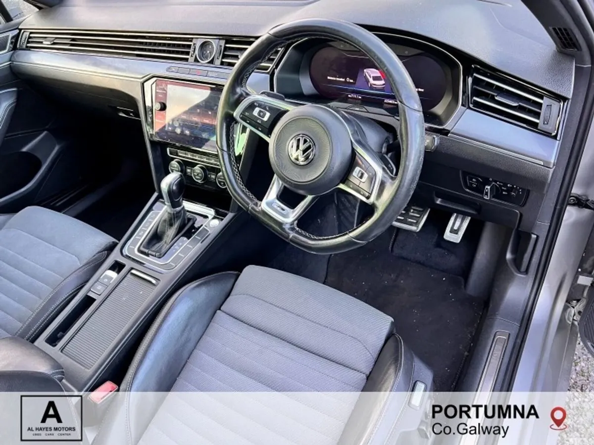 Volkswagen Passat Saloon, Diesel, 2017, Silver