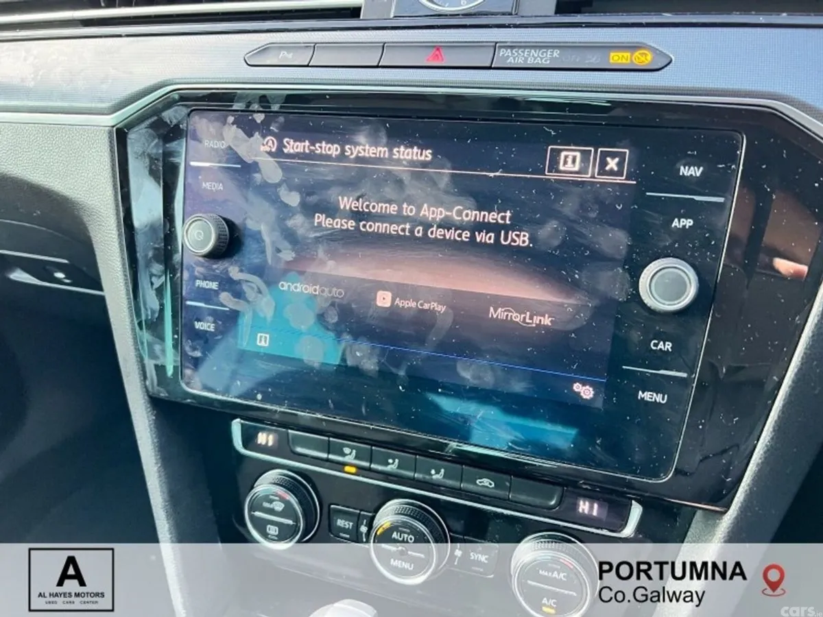 Volkswagen Passat Saloon, Diesel, 2017, Silver