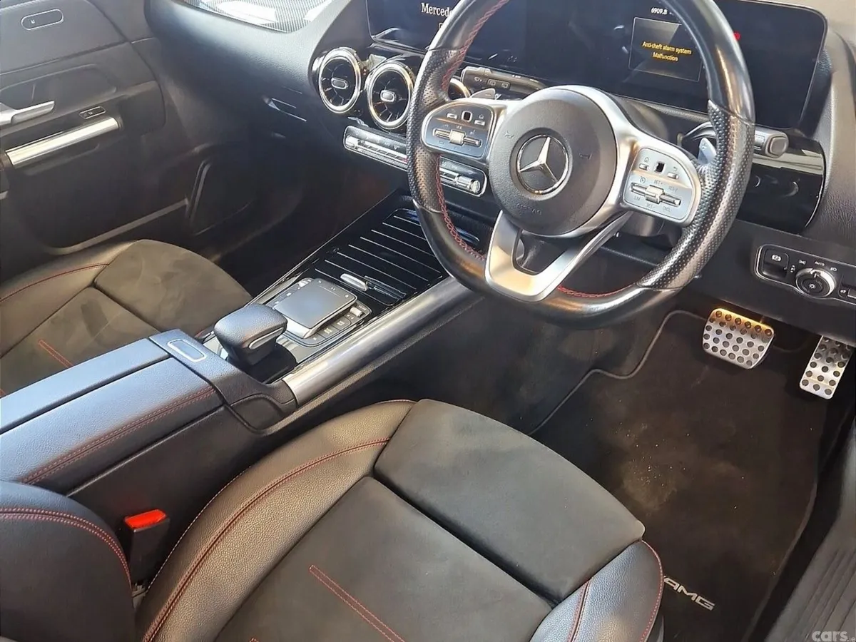 Mercedes-Benz GLA SUV, Diesel, 2021, Blue