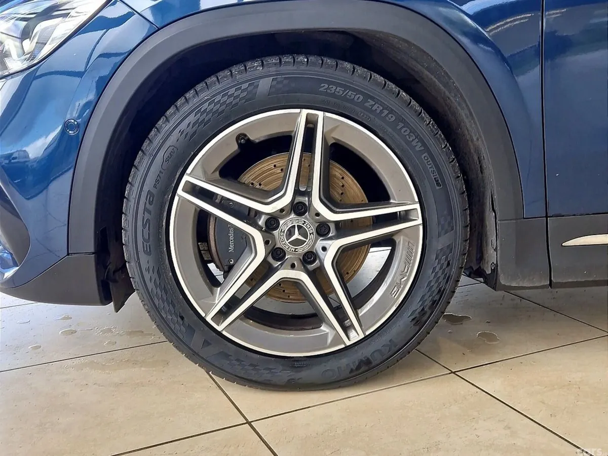 Mercedes-Benz GLA SUV, Diesel, 2021, Blue