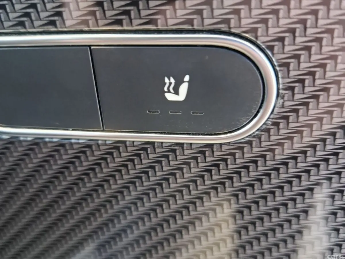 Mercedes-Benz GLA SUV, Diesel, 2021, Blue