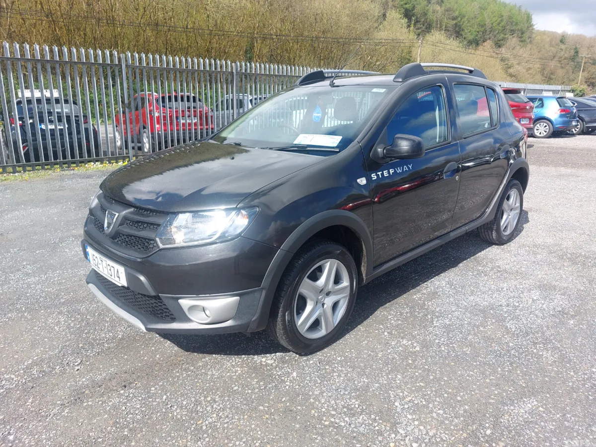 Dacia Sandero Stepway Hatchback, Diesel, 2015, Black