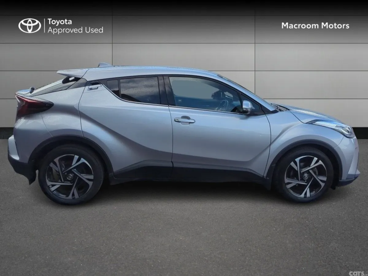 Toyota C-HR SUV, Petrol Hybrid, 2022, Grey