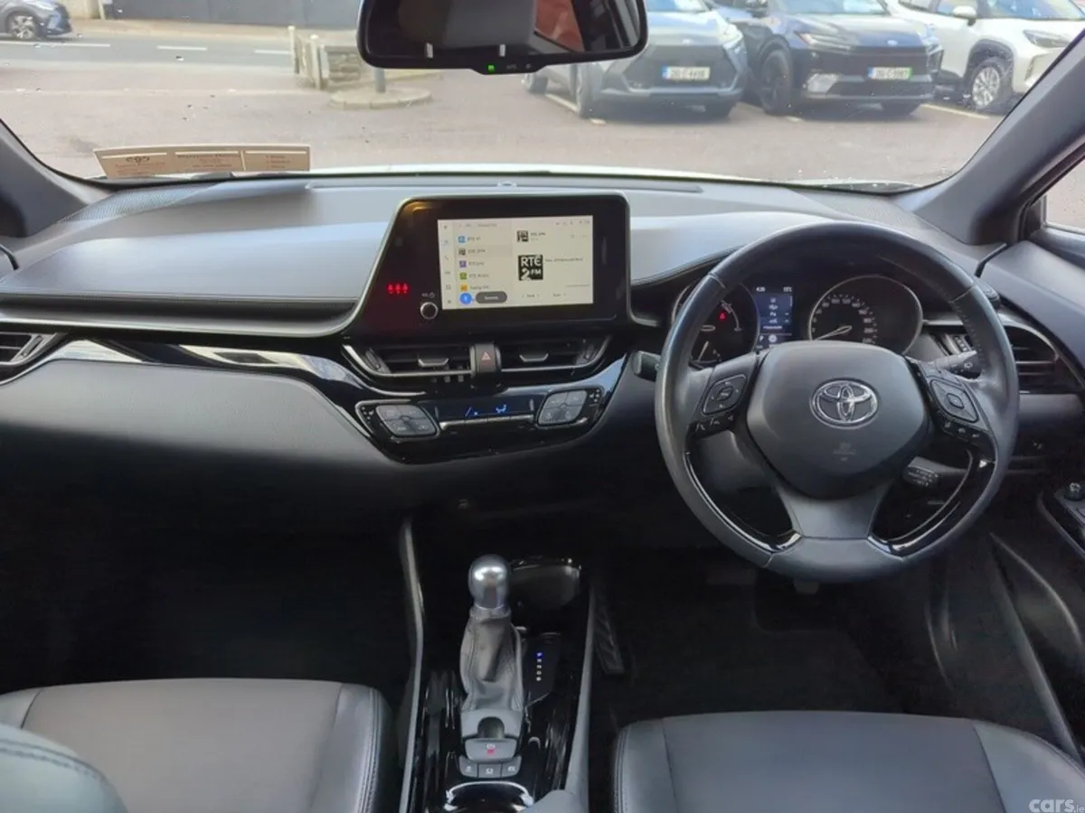 Toyota C-HR SUV, Petrol Hybrid, 2022, Grey