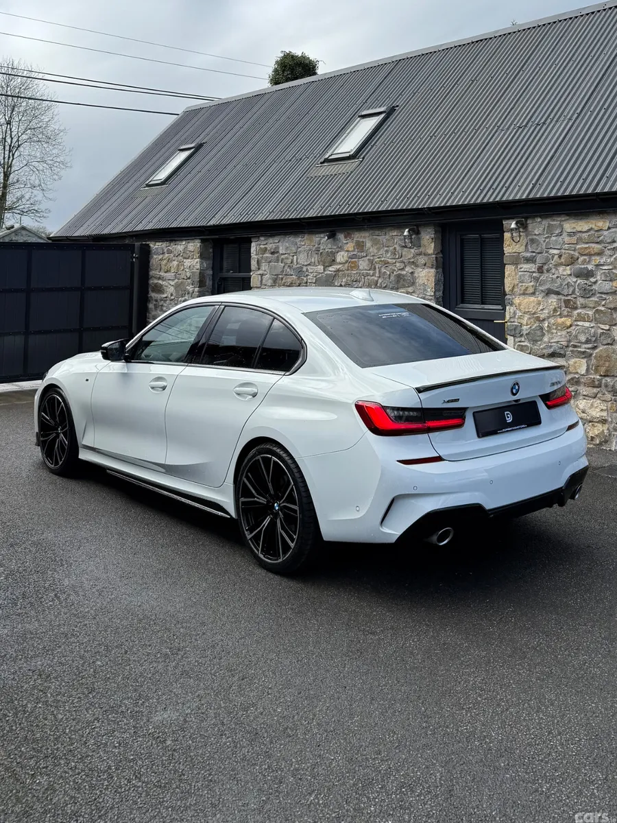 BMW 3-Series Saloon, Diesel, 2019, White