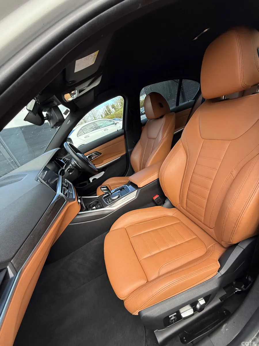 BMW 3-Series Saloon, Diesel, 2019, White