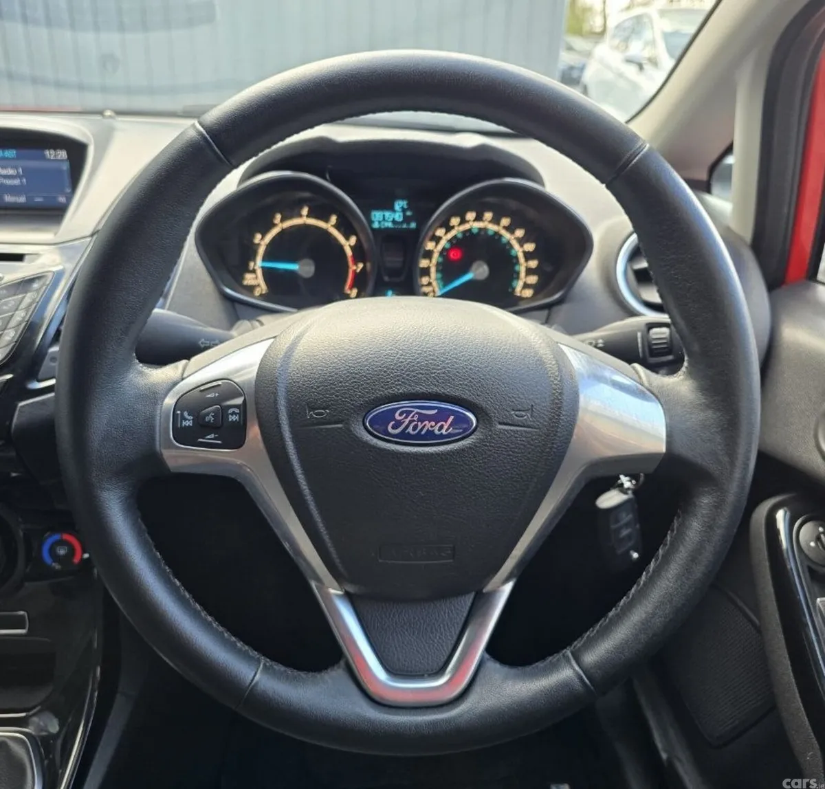 Ford Fiesta Hatchback, Petrol, 2016, Red