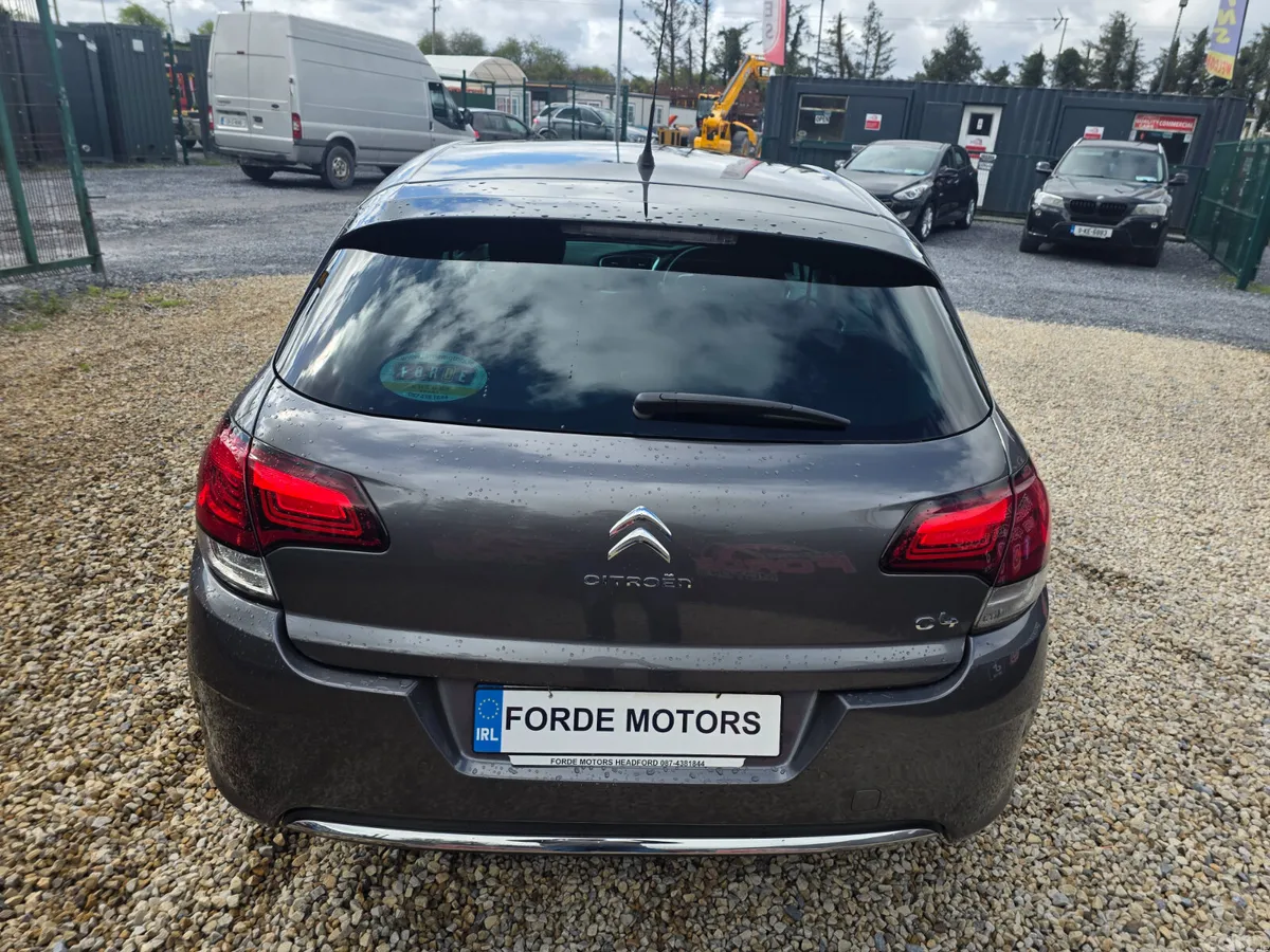 Citroen C4 Hatchback, Diesel, 2017, Grey
