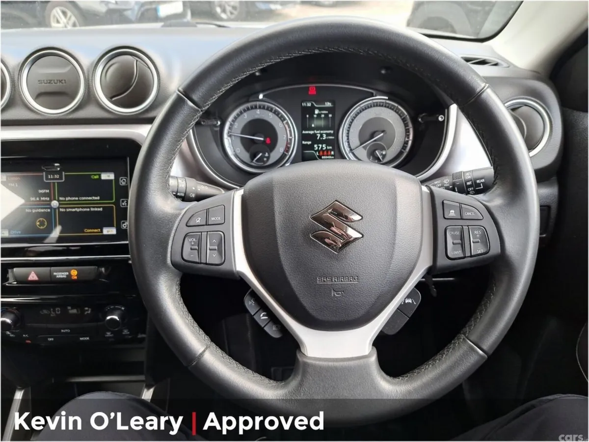 Suzuki Vitara SUV, Petrol, 2023, Grey