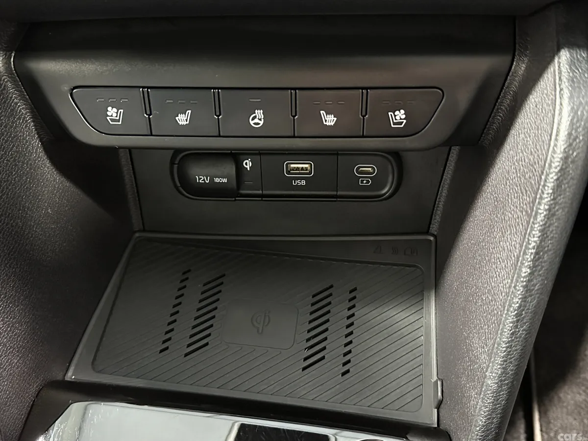 Kia Sportage SUV, Diesel Hybrid, 2025, Grey