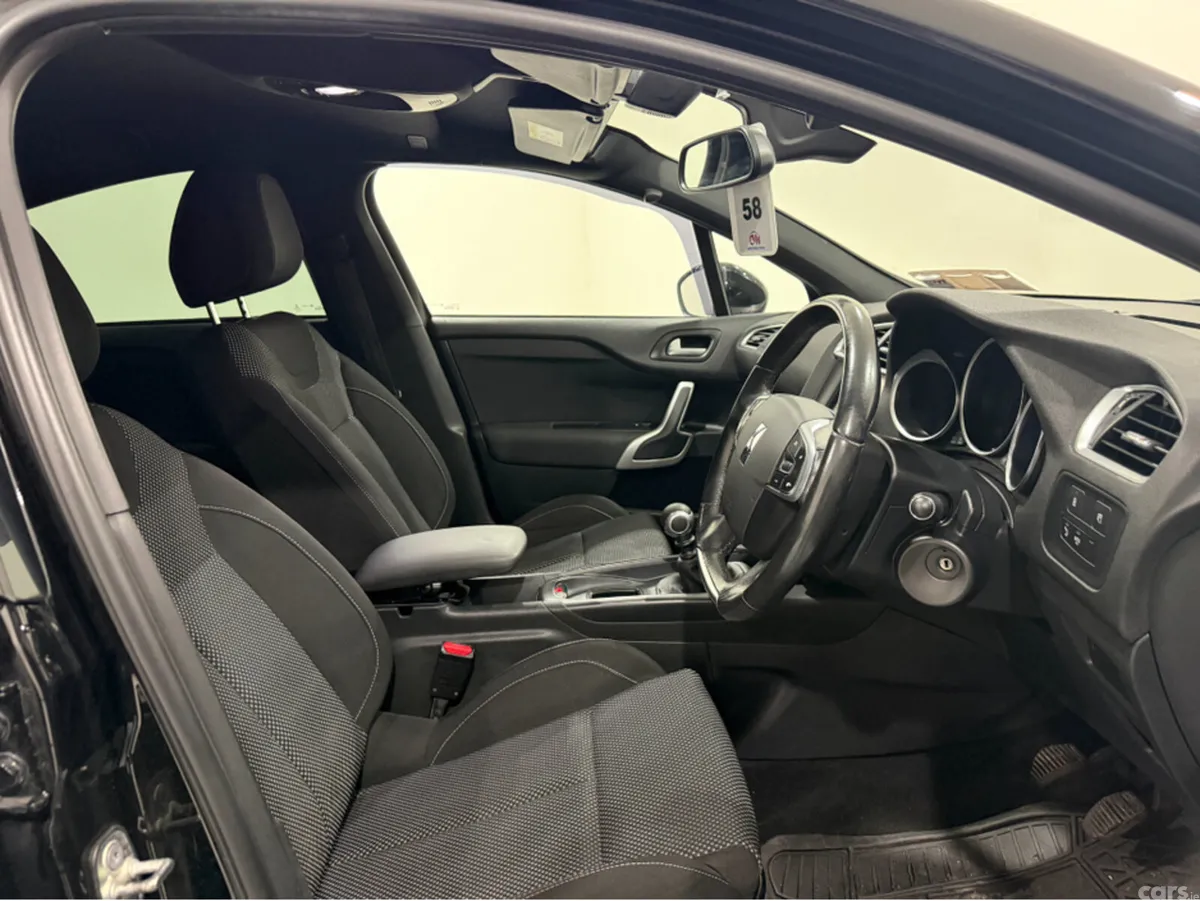 Citroen DS 4 Hatchback, Diesel, 2016, Black