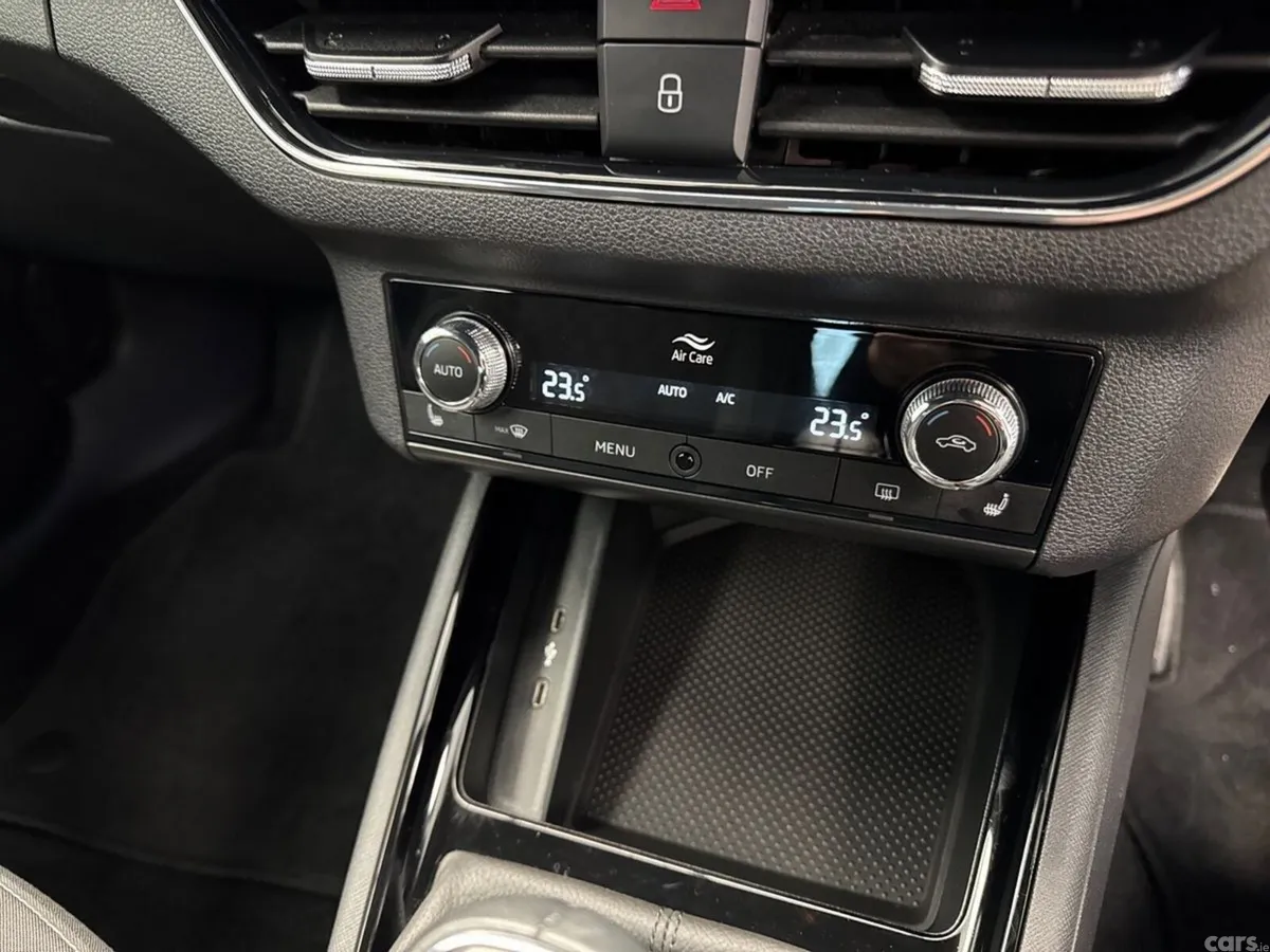 Skoda Kamiq Hatchback, Petrol, 2023, Grey
