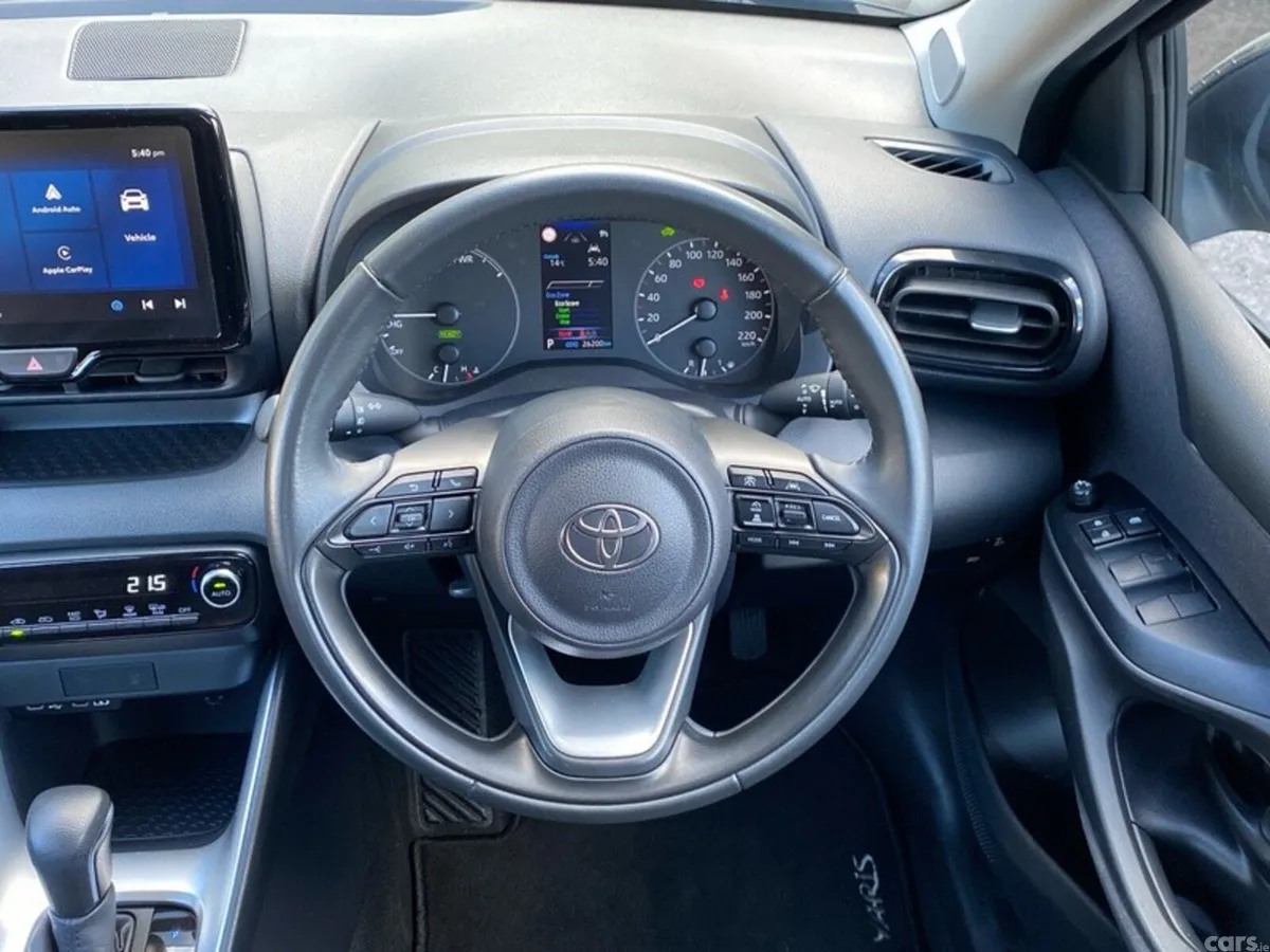 Toyota Yaris Hatchback, Petrol Hybrid, 2024, Grey