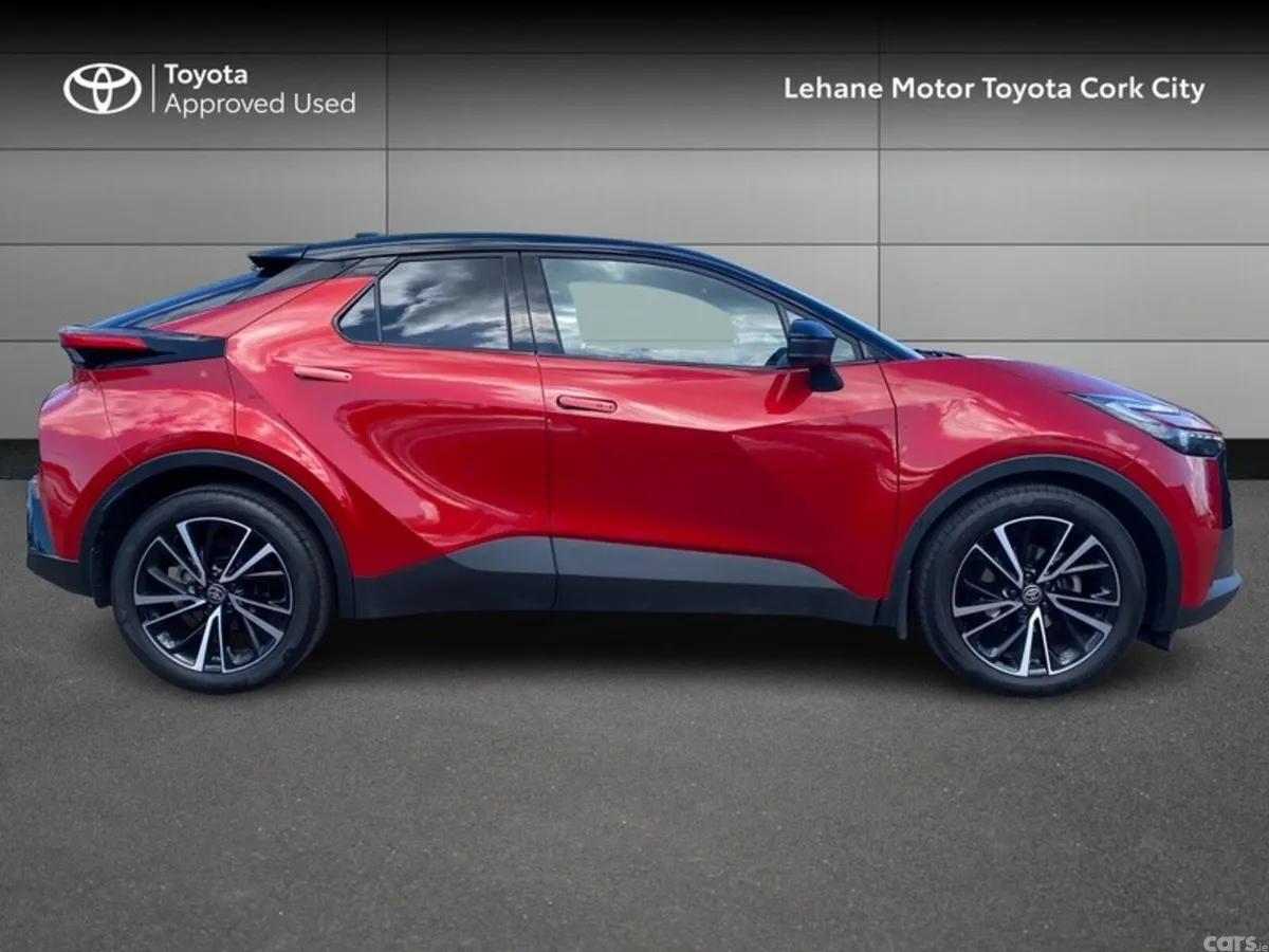 Toyota C-HR SUV, Petrol Hybrid, 2024, Red