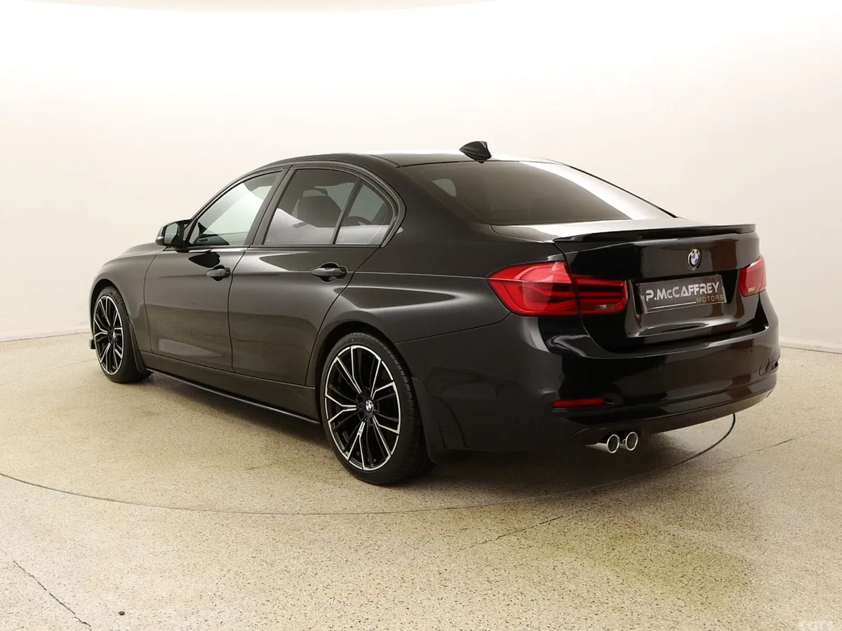 BMW 3-Series Saloon, Diesel, 2017, Black