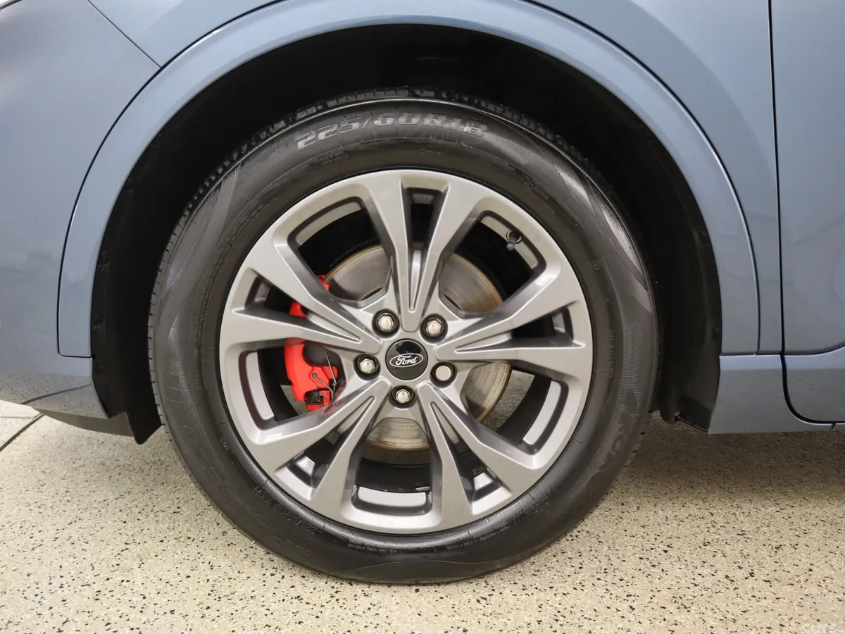Ford Kuga SUV, Diesel, 2020, Blue