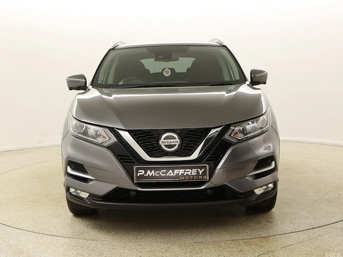 Nissan Qashqai SUV, Diesel, 2019, Grey