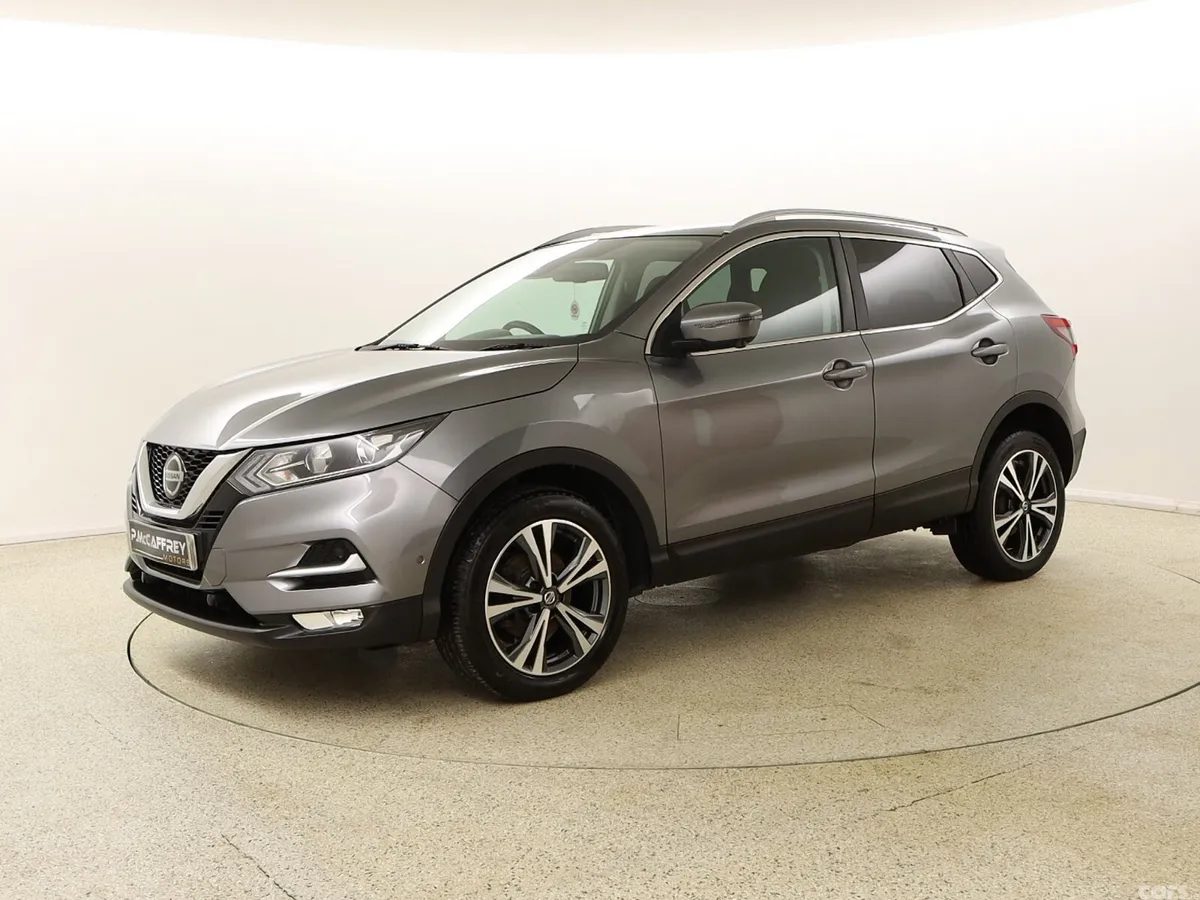 Nissan Qashqai SUV, Diesel, 2019, Grey