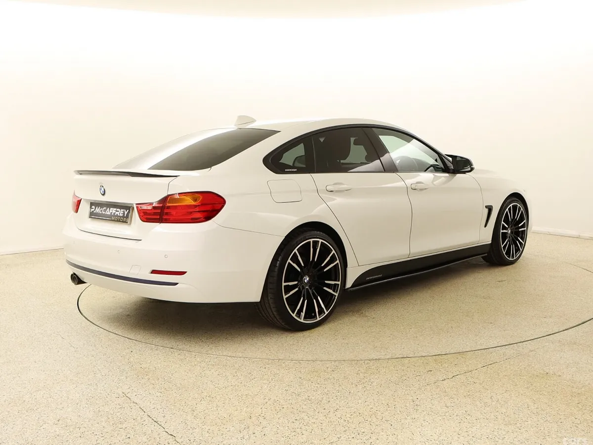 BMW 4-Series Hatchback, Diesel, 2016, White