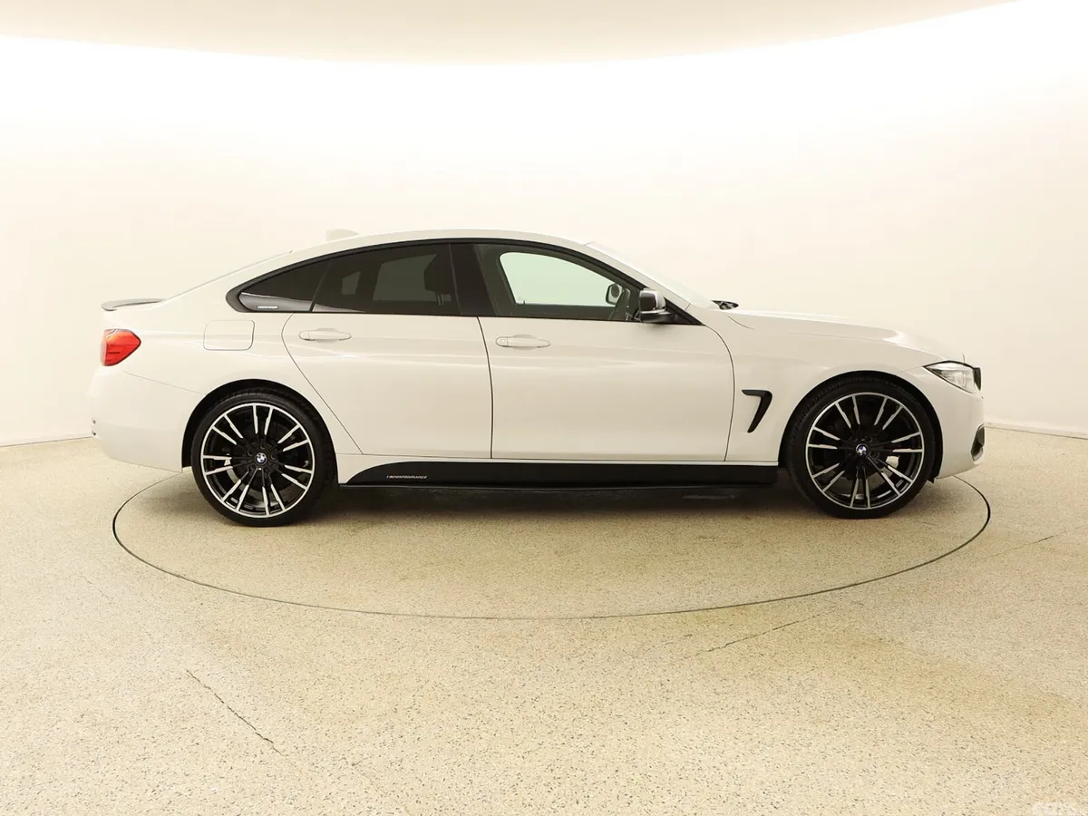BMW 4-Series Hatchback, Diesel, 2016, White