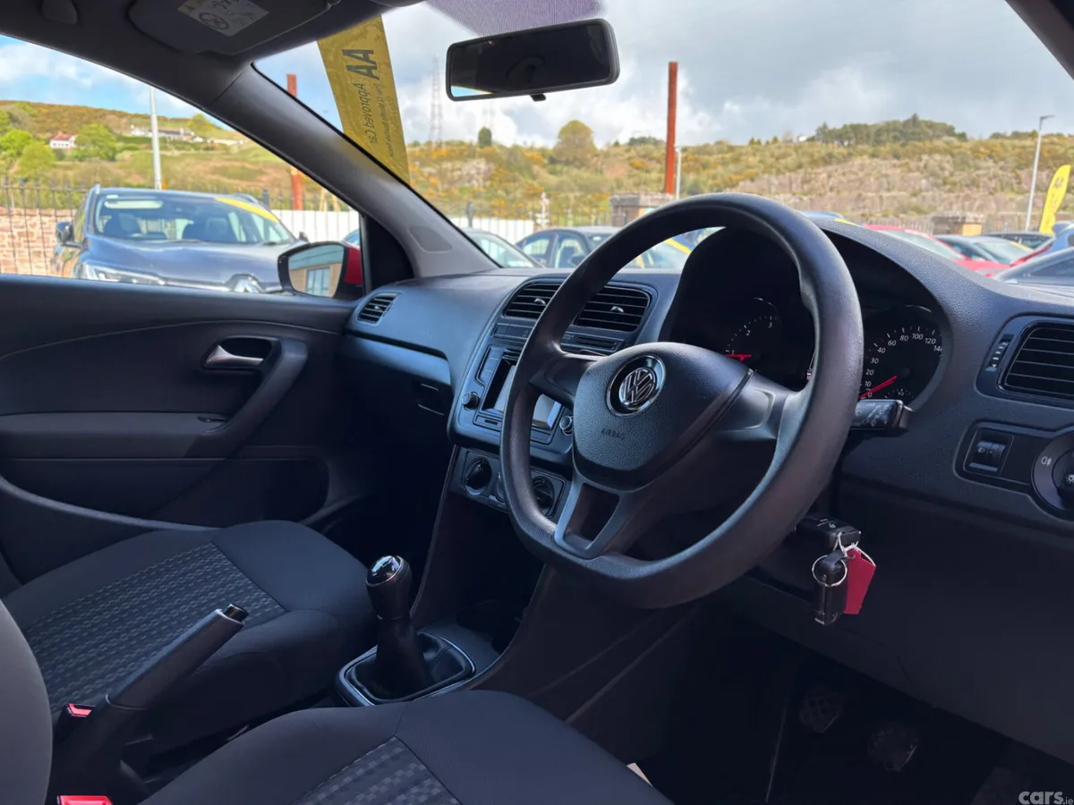 Volkswagen Polo Hatchback, Diesel, 2014, Red