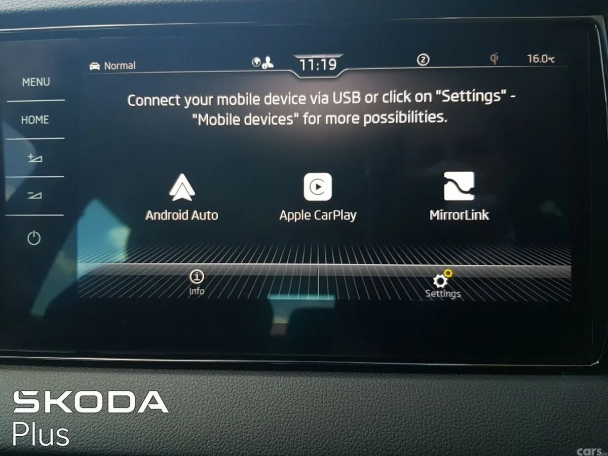 Skoda Karoq Estate, Diesel, 2023, Grey