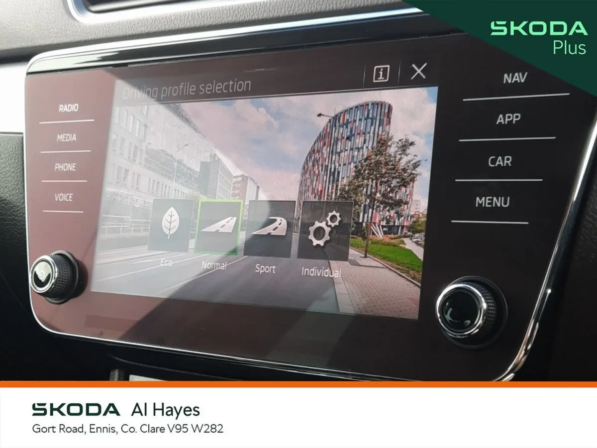 Skoda Superb Saloon, Diesel, 2021, Silver