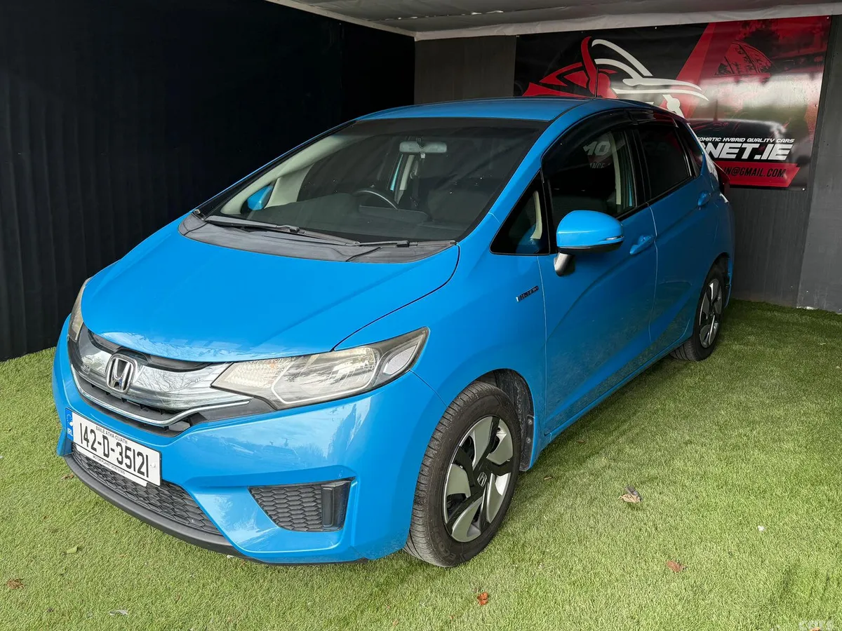 Honda Fit Hatchback, Petrol Hybrid, 2014, Blue