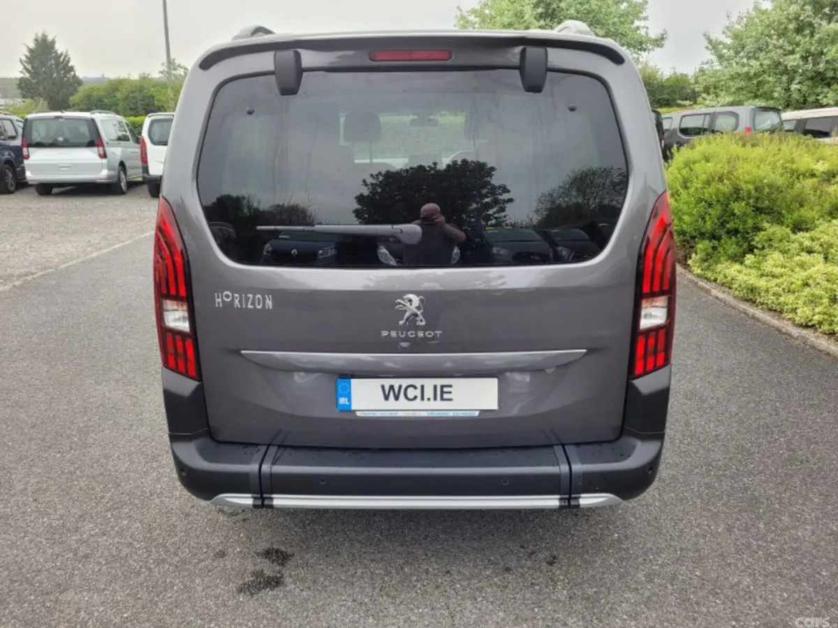 Peugeot Rifter MPV, Diesel, 2023, Grey