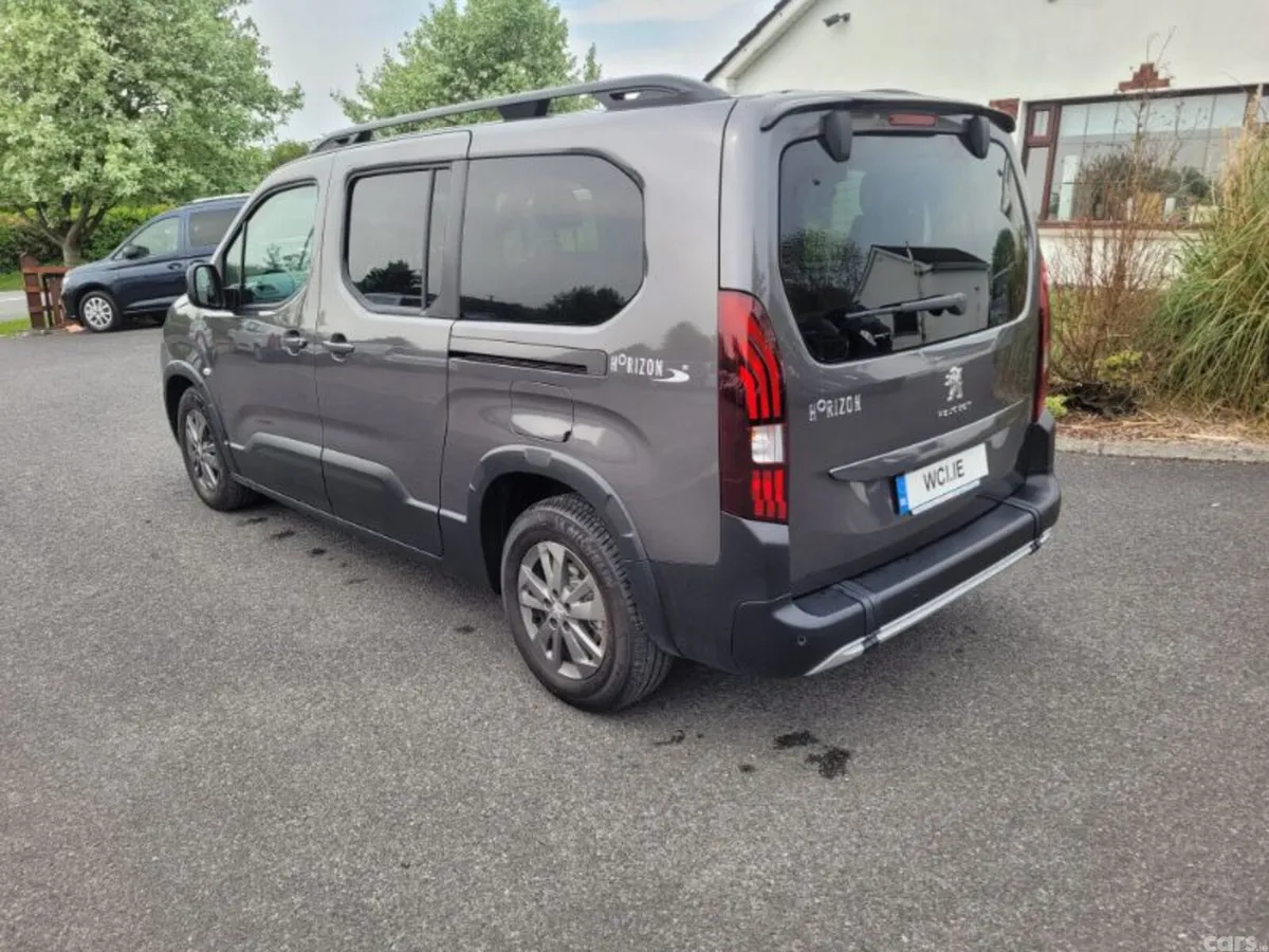 Peugeot Rifter MPV, Diesel, 2023, Grey