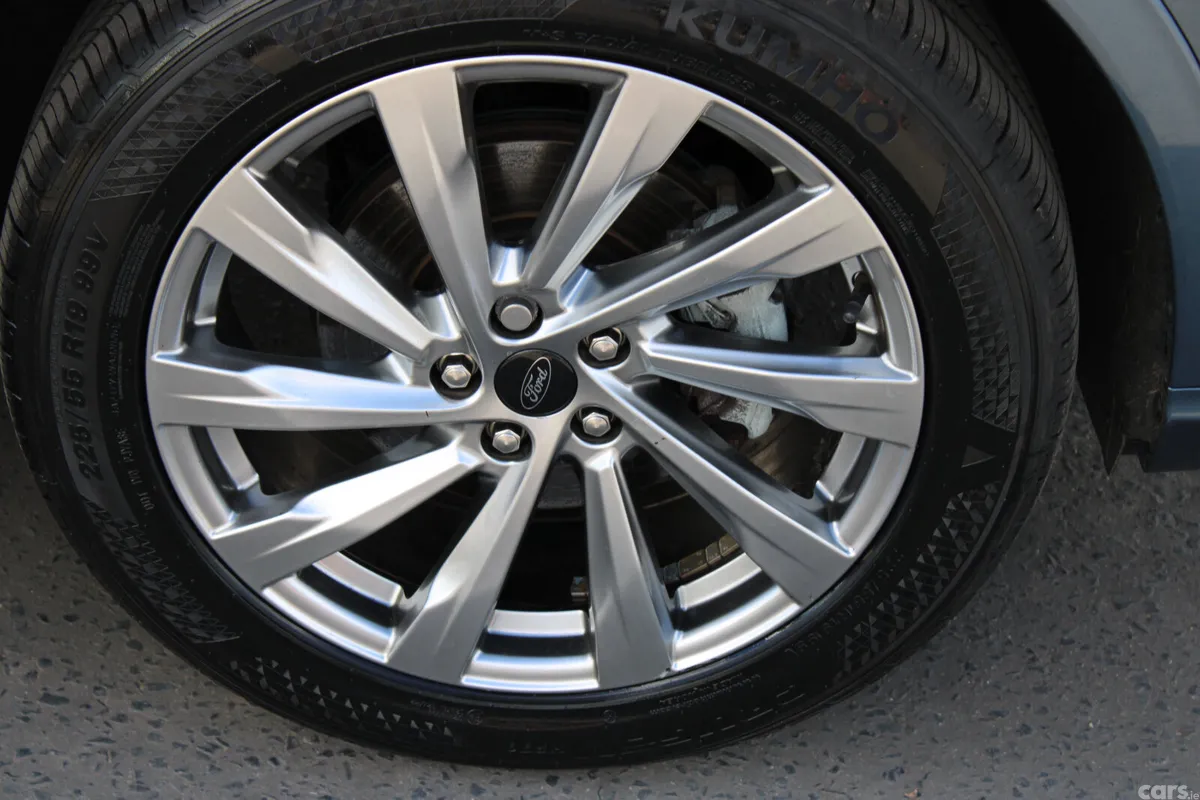 Ford Kuga SUV, Petrol Plug-in Hybrid, 2023, Blue