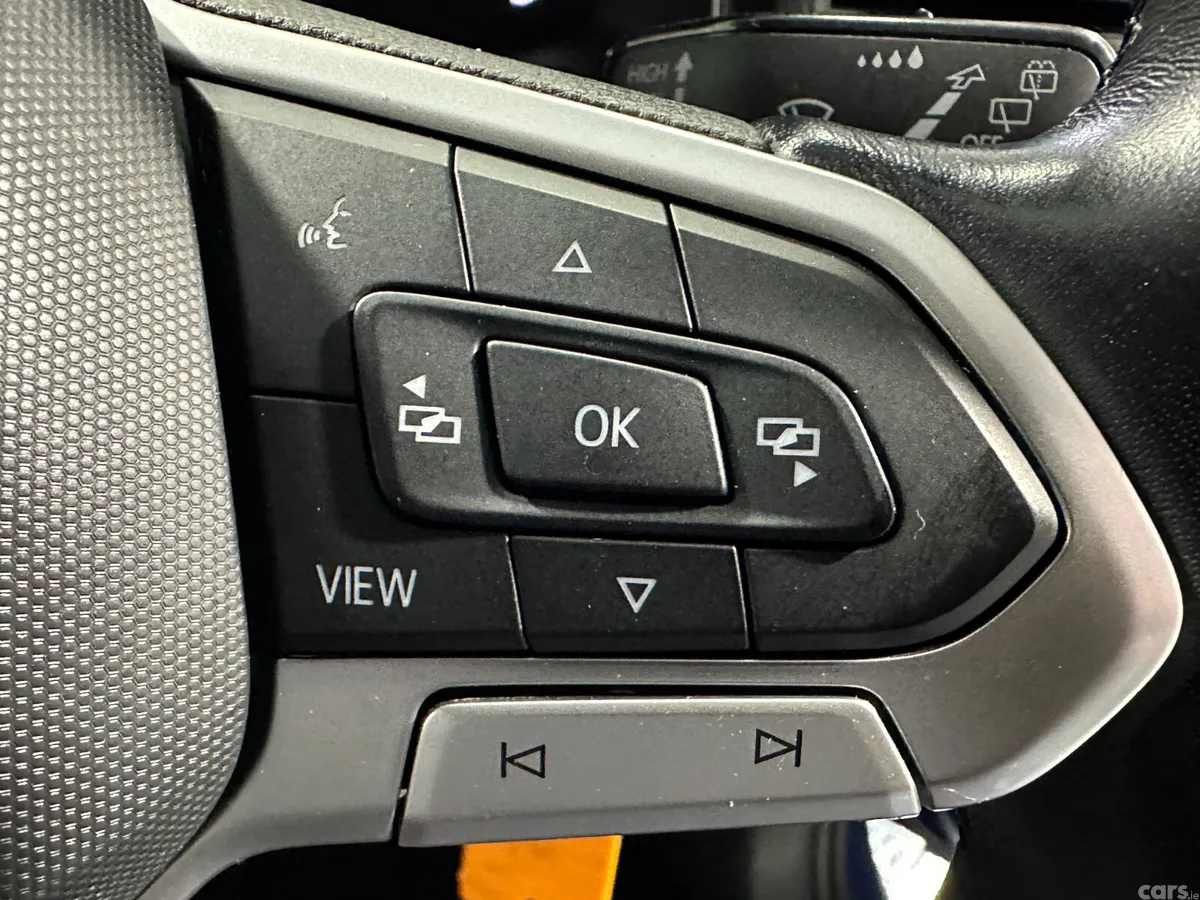 Volkswagen Polo Hatchback, Petrol, 2022, Blue