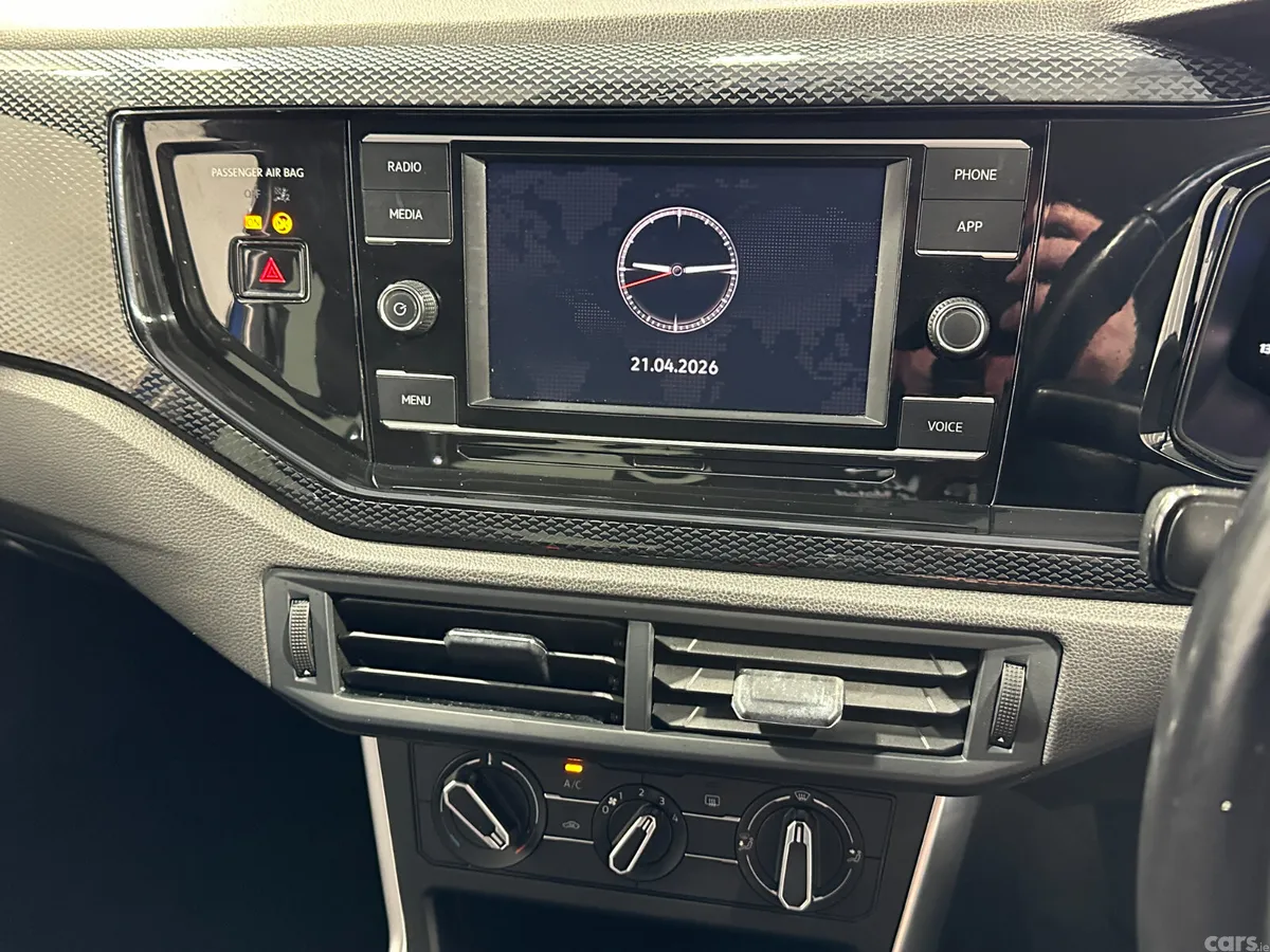 Volkswagen Polo Hatchback, Petrol, 2022, Blue