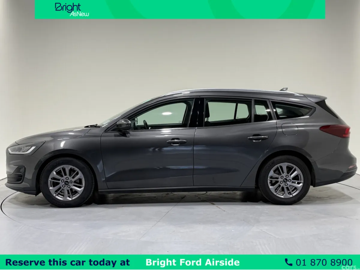 Ford Focus Estate, Diesel, 2023, Grey