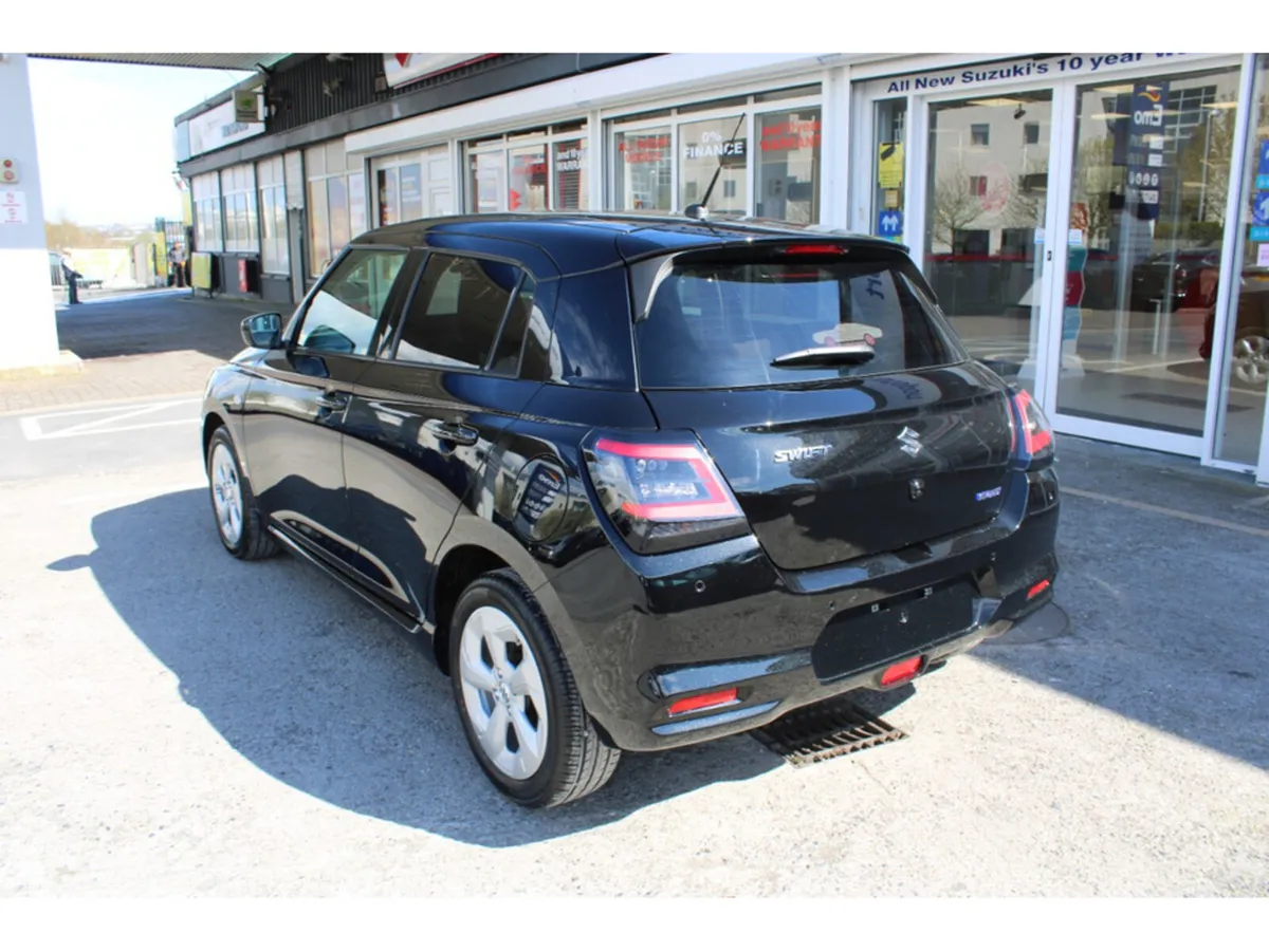 Suzuki Swift Hatchback, Petrol Hybrid, 2027, Black