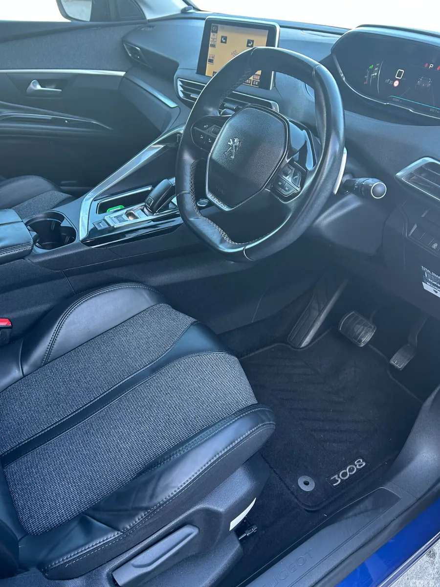 Peugeot 3008 SUV, Petrol, 2017, Blue
