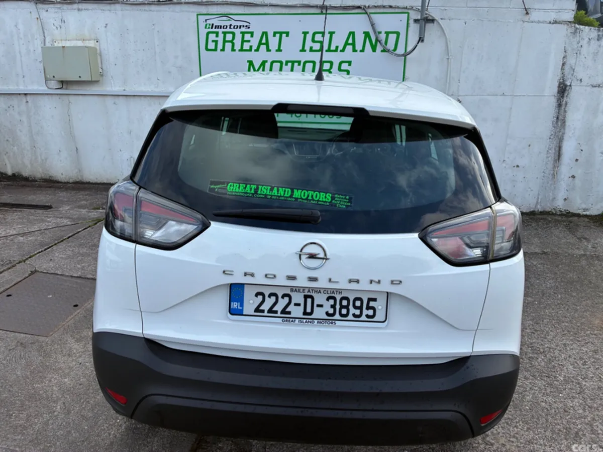 Opel Crossland MPV, Diesel, 2022, White