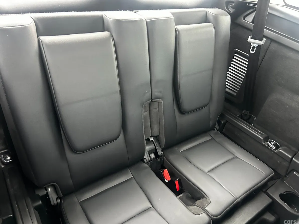 Land Rover Discovery SUV, Diesel, 2016, Grey