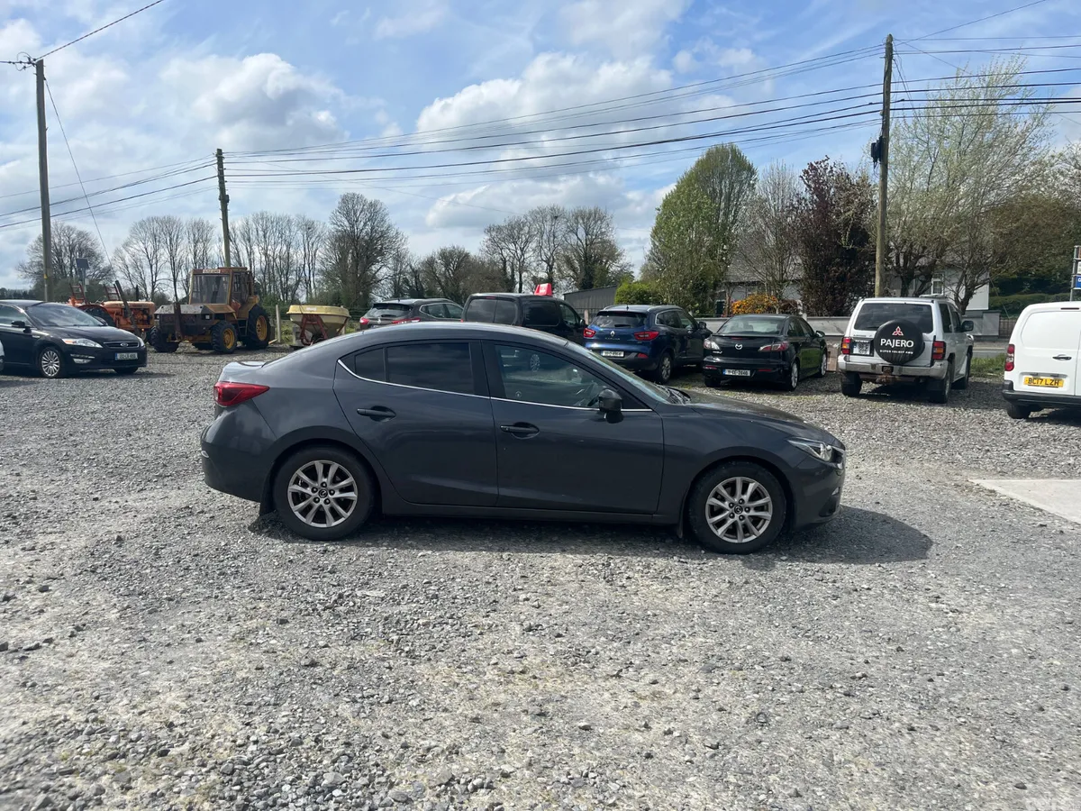 Mazda Mazda3 Saloon, Diesel, 2014, Grey