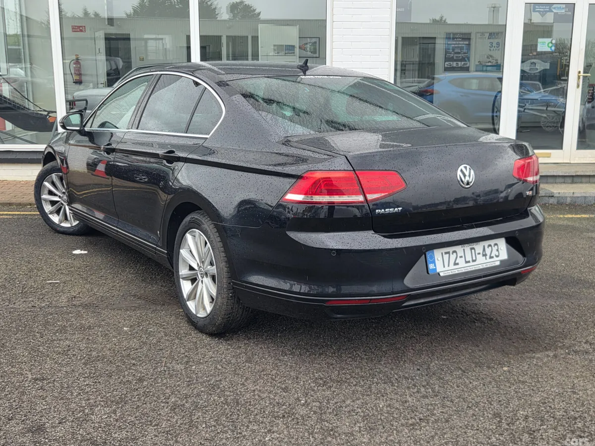 Volkswagen Passat Saloon, Diesel, 2017, Black