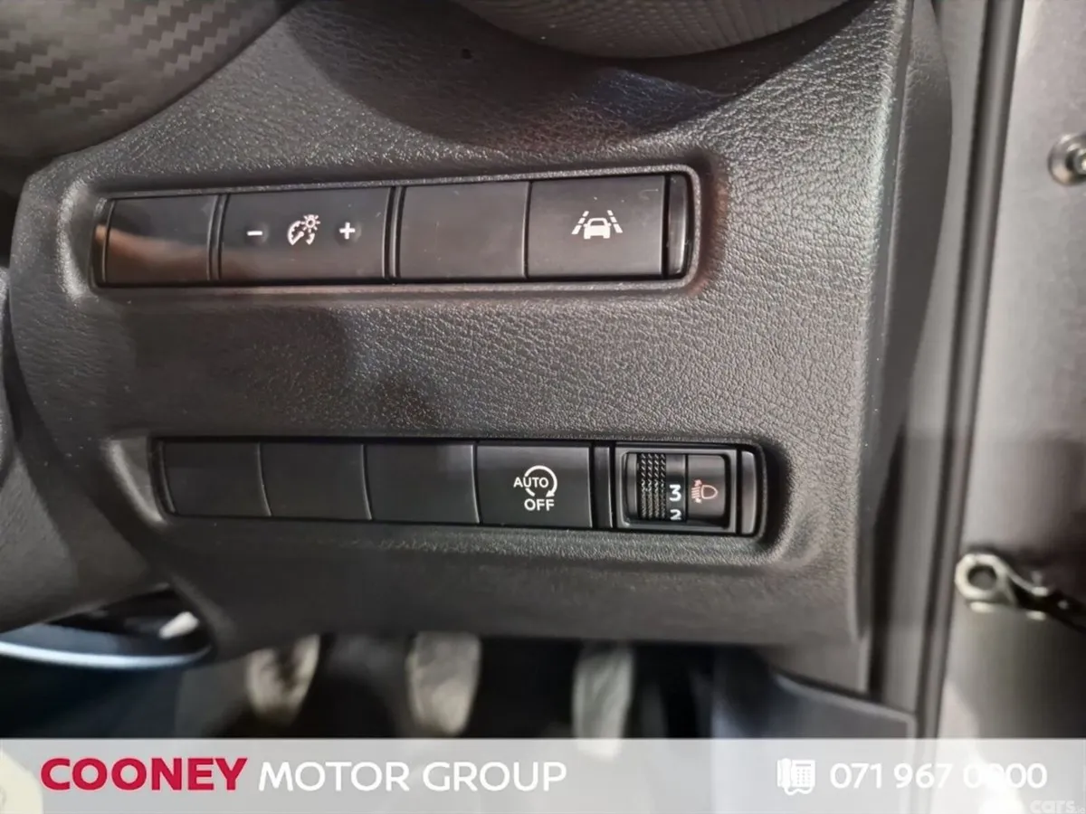 Nissan Juke SUV, Petrol, 2024, Grey