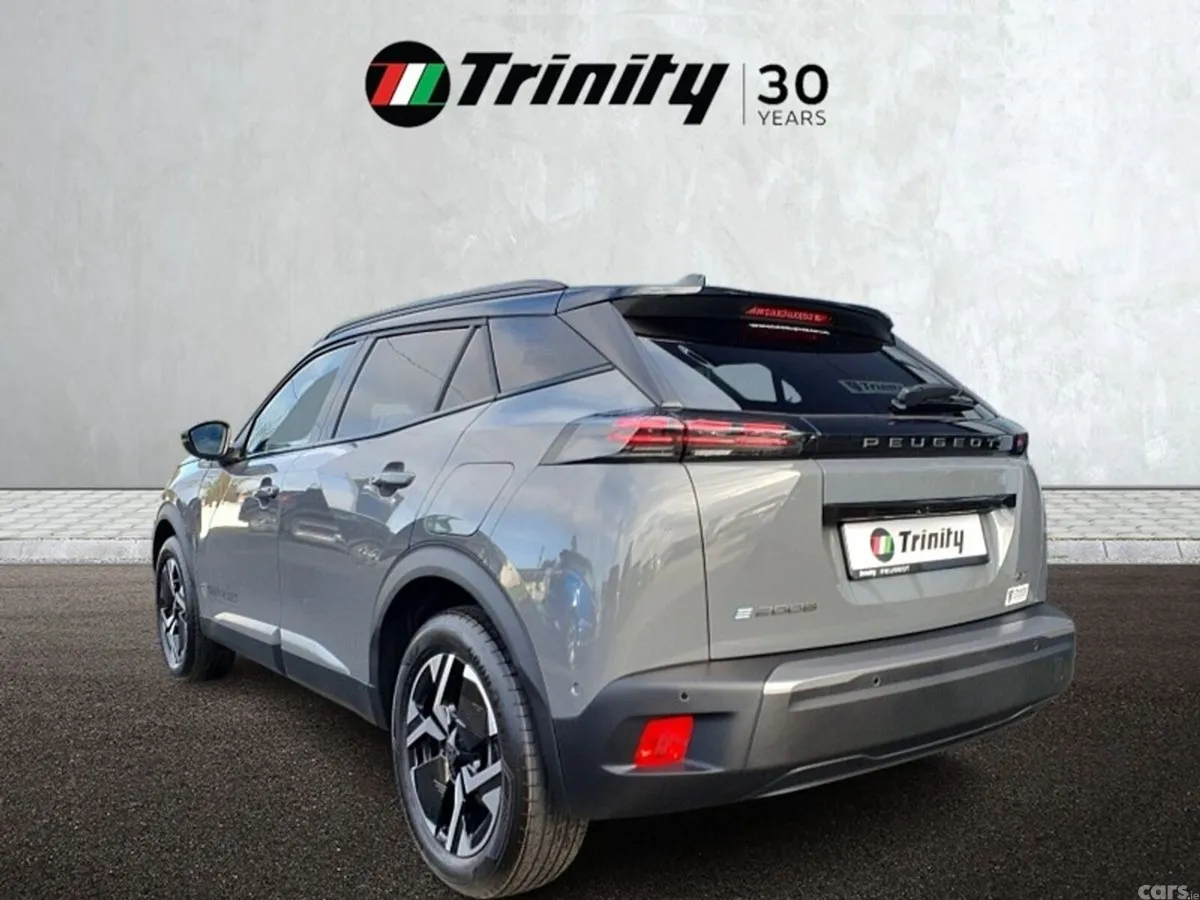 Peugeot 2008 Hatchback, Electric, 2027, Grey