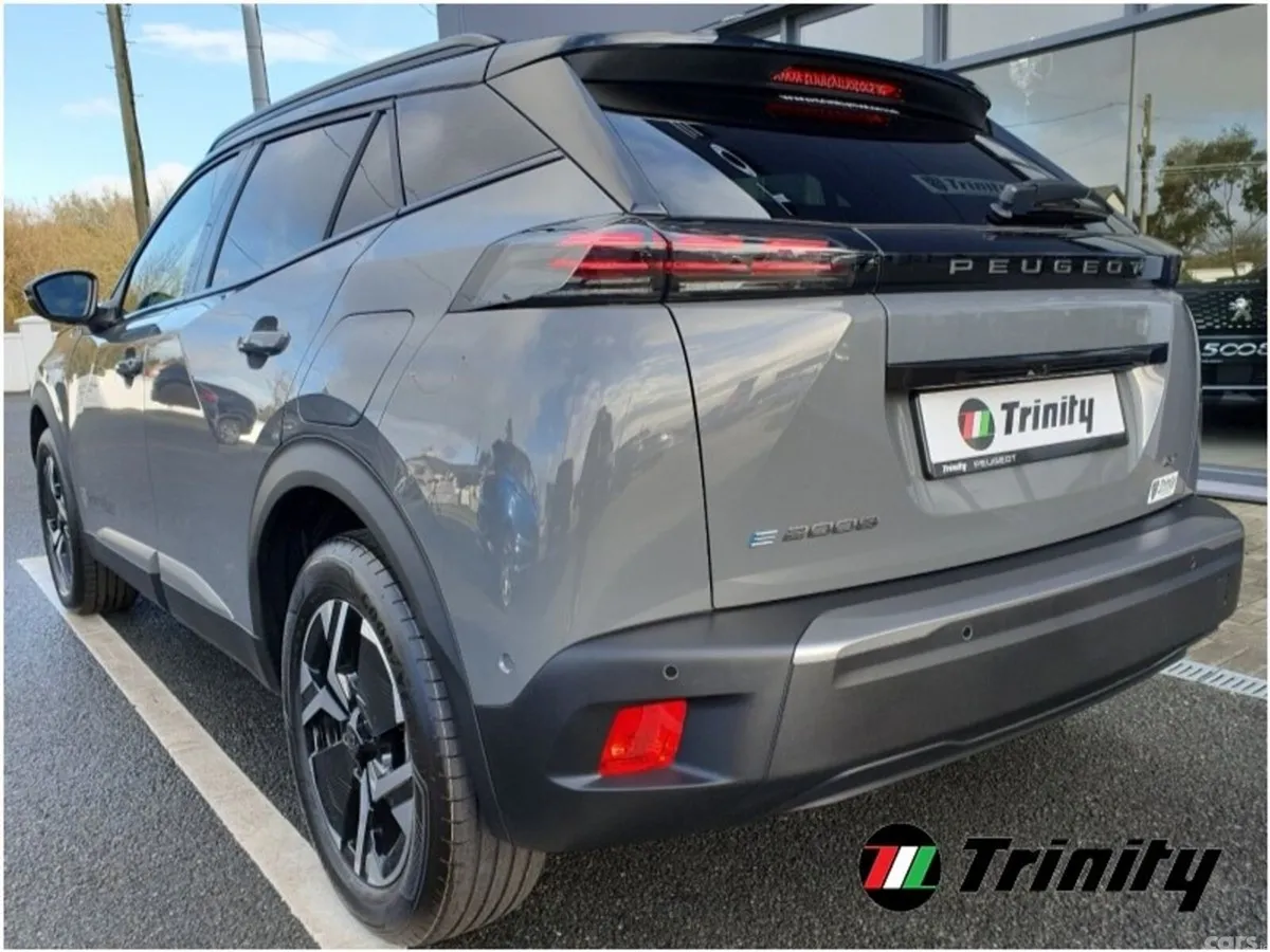 Peugeot 2008 SUV, Petrol Hybrid, 2027, Grey