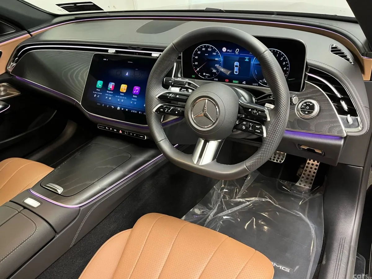 Mercedes-Benz E-Class Saloon, Diesel Plug-in Hybrid, 2025, Black