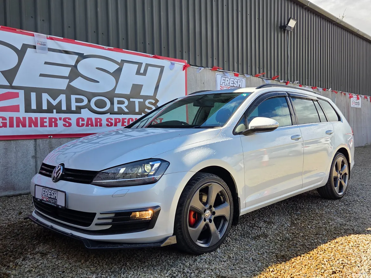 Volkswagen Golf Estate, Petrol, 2015, White
