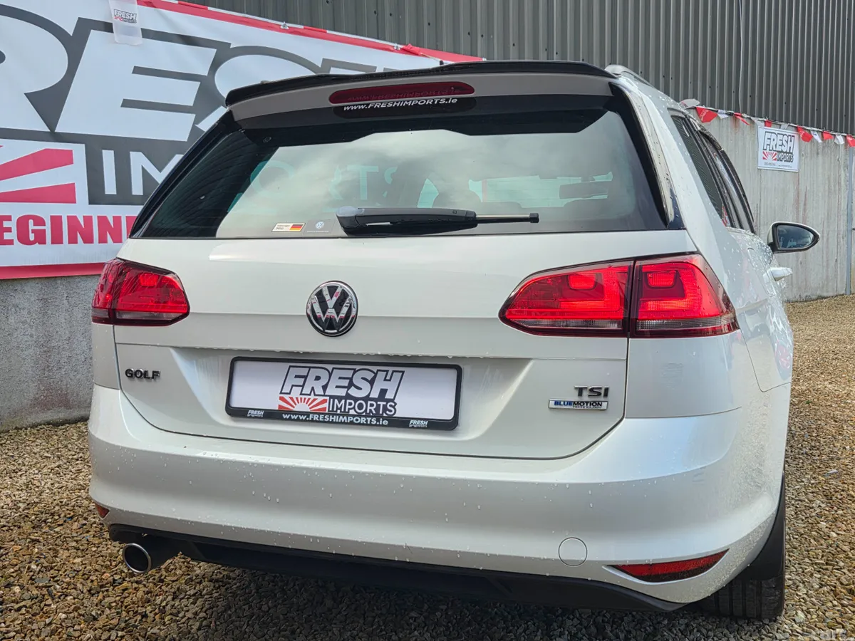Volkswagen Golf Estate, Petrol, 2015, White