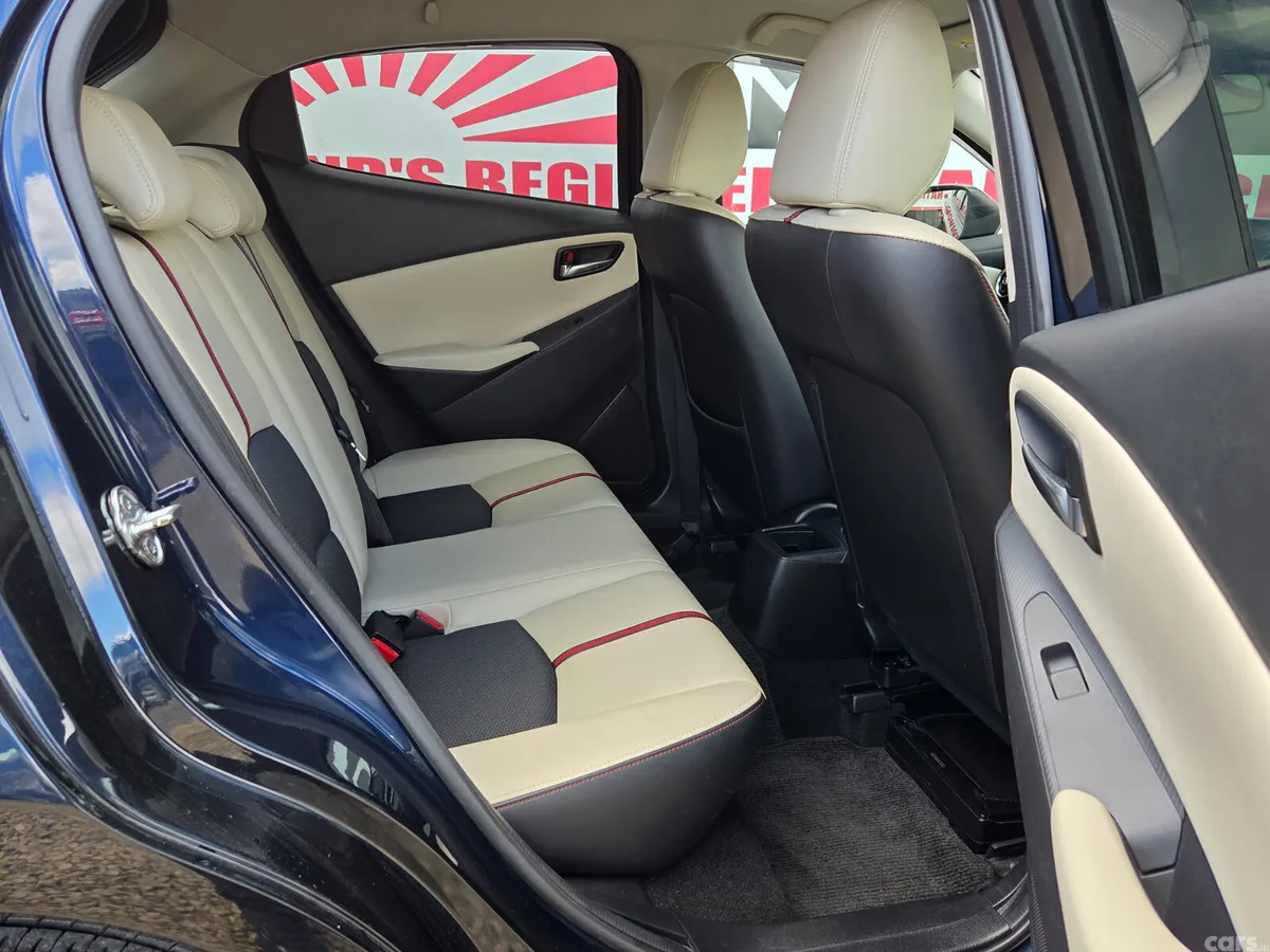 Mazda Demio Hatchback, Petrol, 2016, Blue