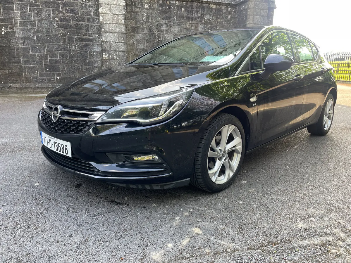 Opel Astra Hatchback, Diesel, 2017, Black